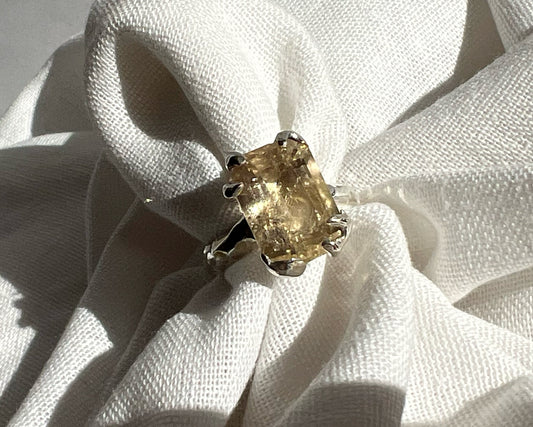 HER HIGHNESS / Ring in Silver & Big Citrine
