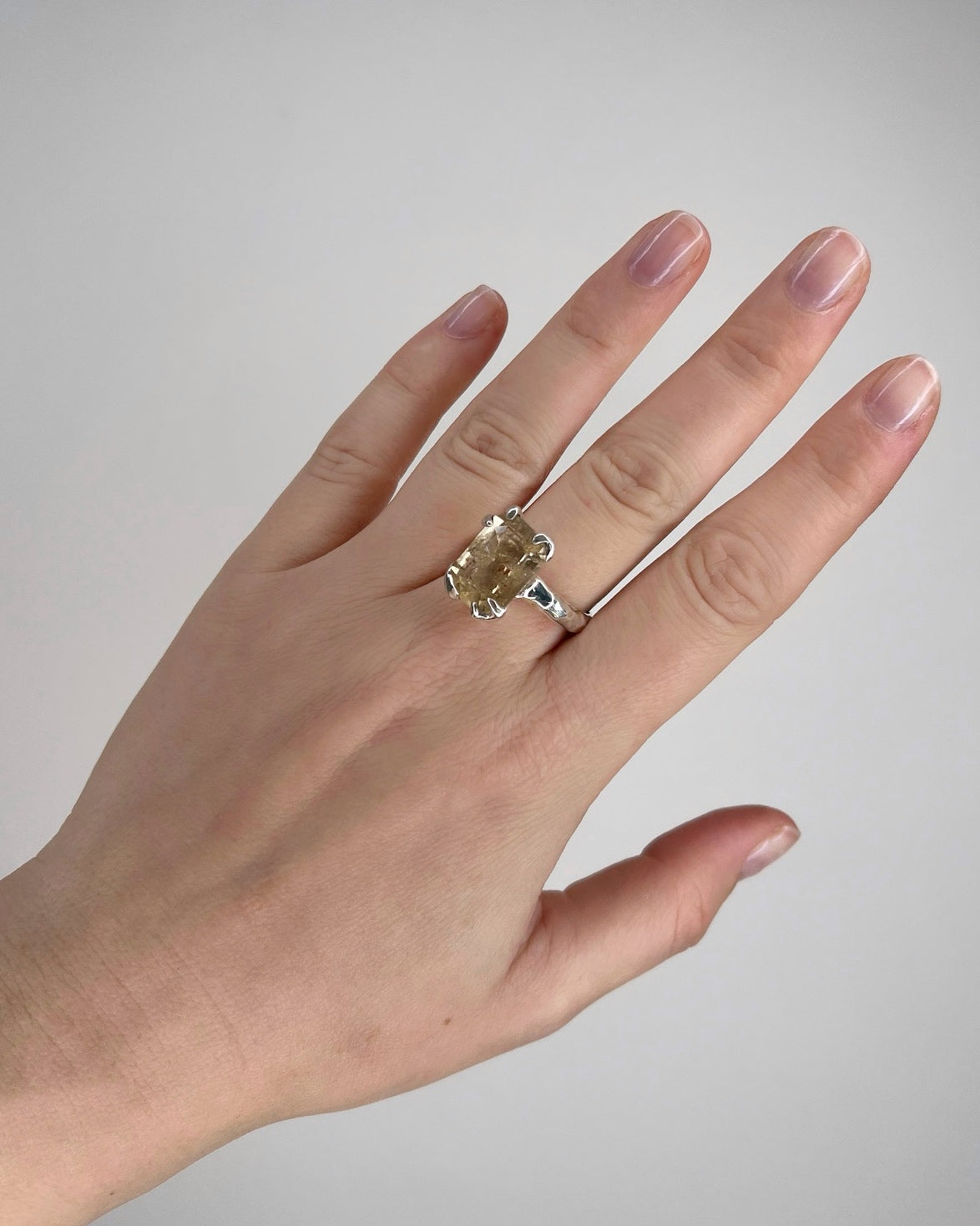 HER HIGHNESS / Ring in Silver & Big Citrine