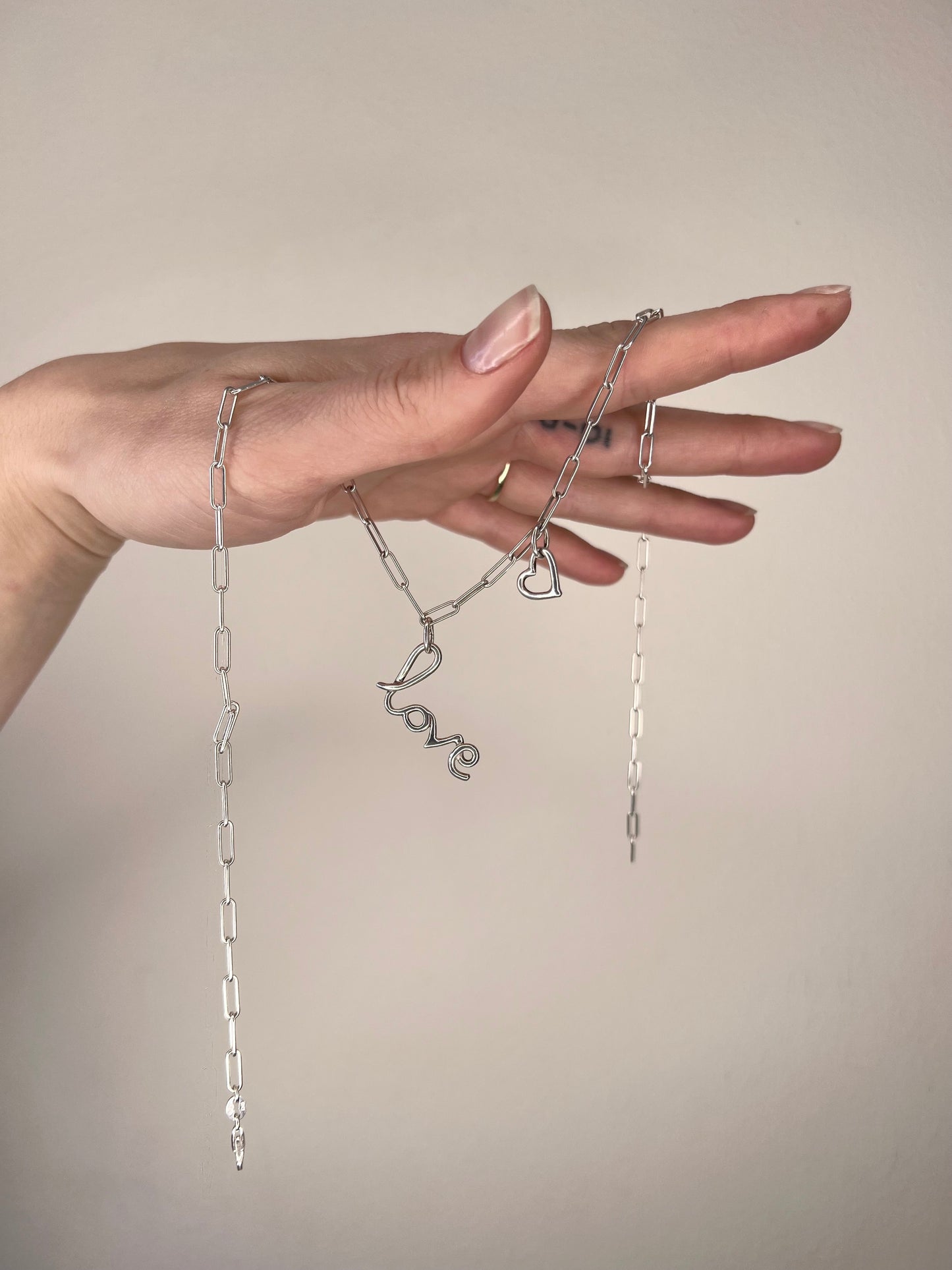 LOVE ME HEART / Necklace in Silver or Gold