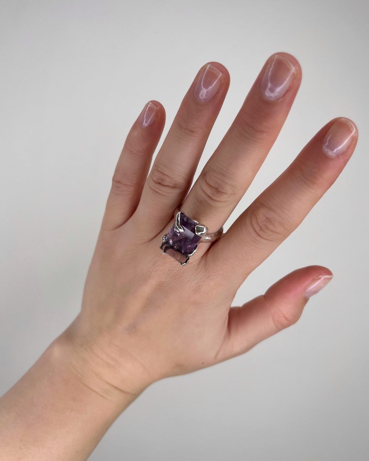 BORN TO REIGN / Ring in Silver & Big Ametrine