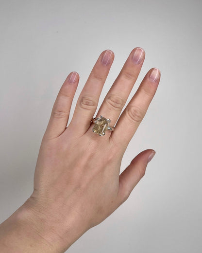 HER HIGHNESS / Ring in Silver & Big Citrine