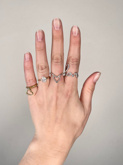 LOVE / Ring (adjustable) in Silver or Gold